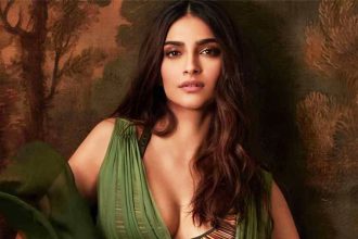 ফের মা হচ্ছেন সোনম কাপুর, বেবি বাম্প প্রকাশ্যে