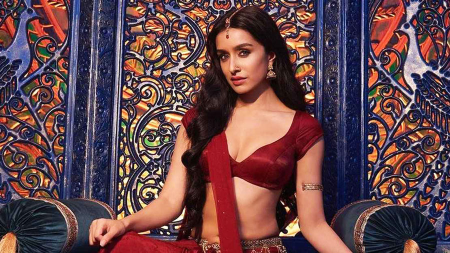 'লাবণী' নাচের চর্চায় চোট, শুটিং বন্ধ করলেন শ্রদ্ধা
