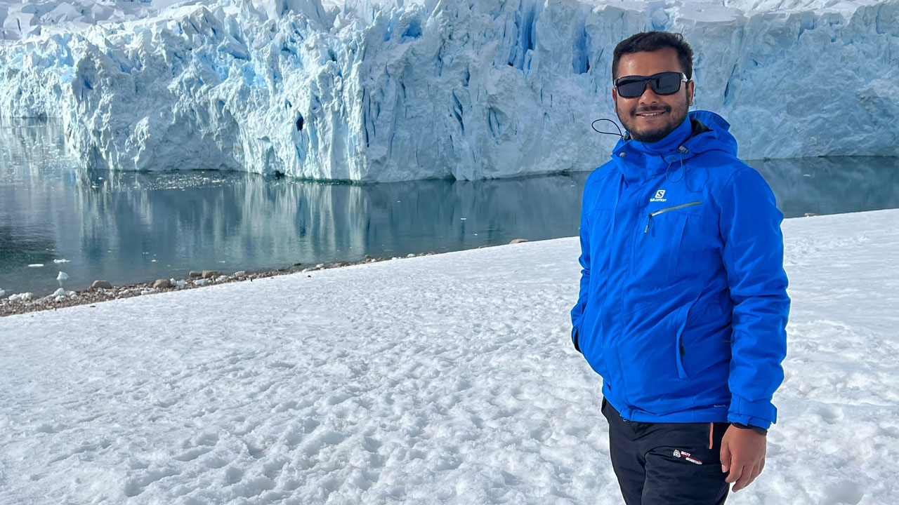 নিলয় কুমার বিশ্বাস, বাংলাদেশি অভিযাত্রী